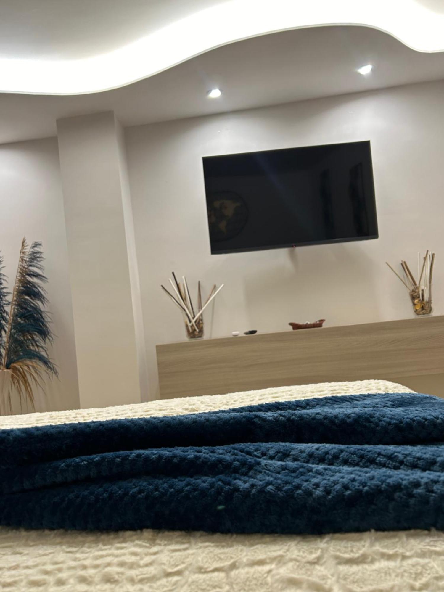 L'Ospite Napoletano Apartment Napoli Exterior foto